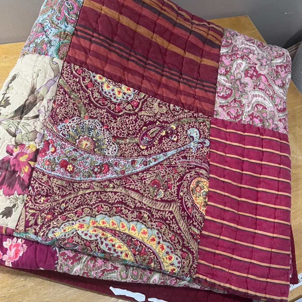 Pottery Barn Queen Patchwork Quilt Red Paisley Floral Boho Vtg Style Bedding